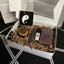 Load image into Gallery viewer, Zodiac Boxes