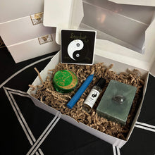 Load image into Gallery viewer, Zodiac Boxes